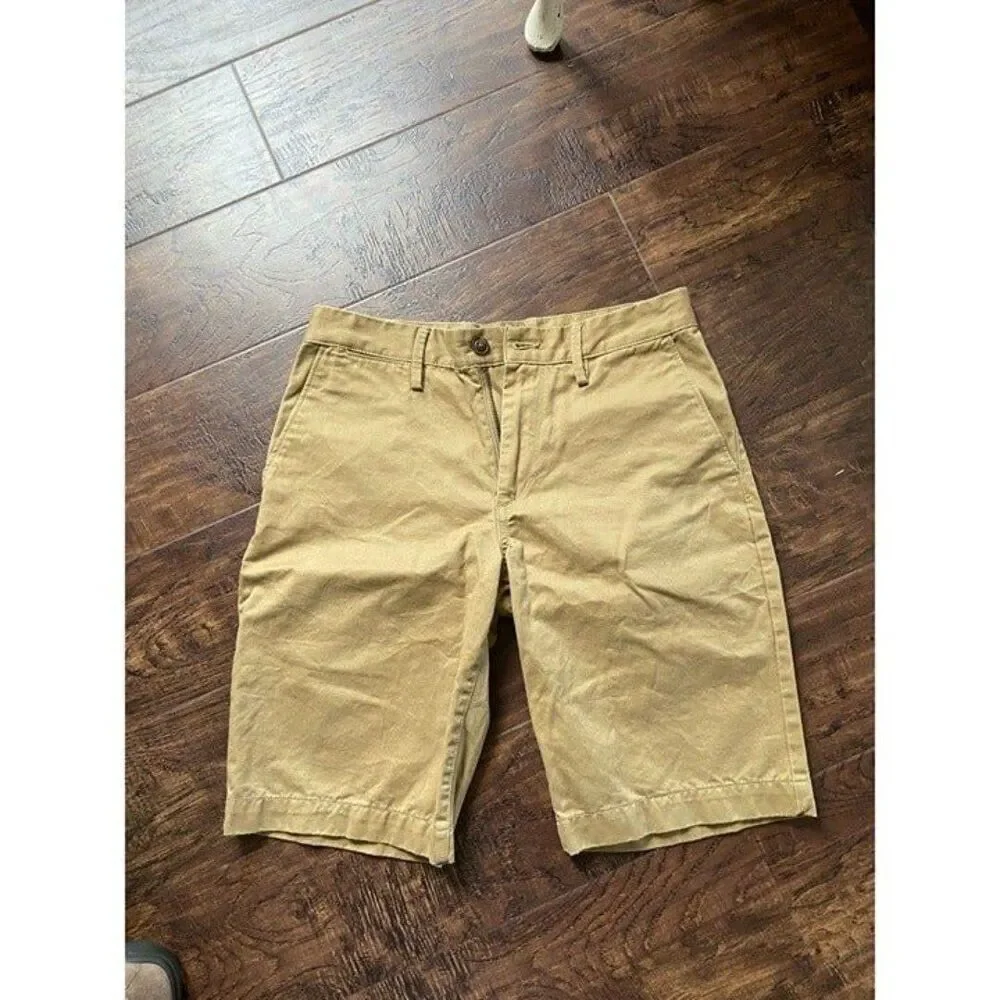 Men's Gap Kakis Shorts size 8